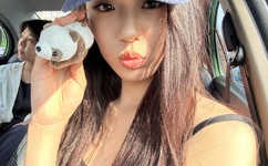 一女被两根凶猛挺进动态图